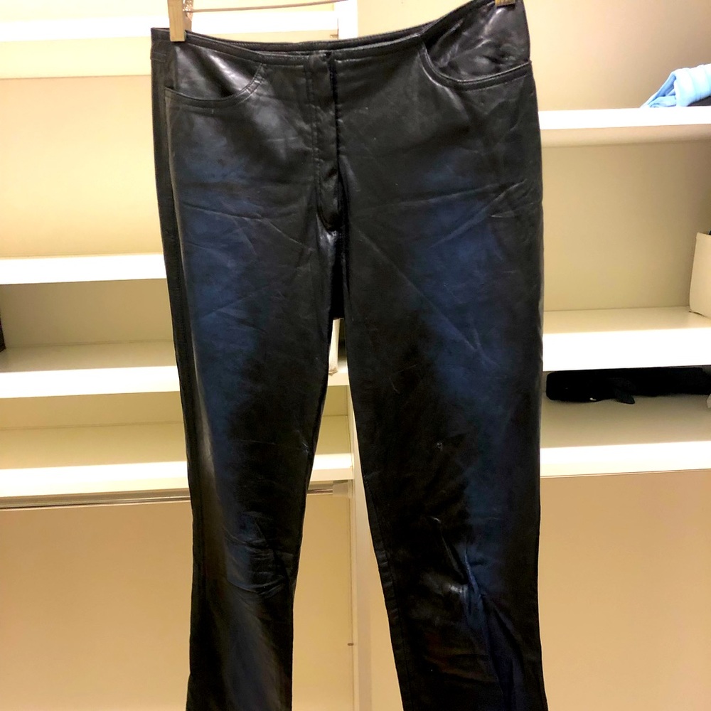 Roberta Scarpa VINTAGE faux leather jeans. Black with blue hues, buttery soft